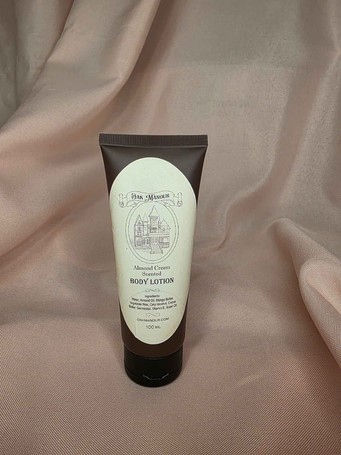 Moisturizing Lotion, Seasonal Scents - 100 ml travel